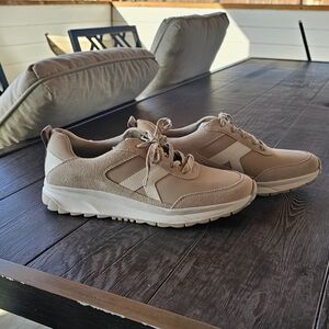 Naturalizer Beige Athletic Shoes